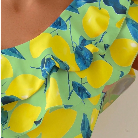 Colorful Lemon leaves Print Ruffle Detail One Shoulder Monokini One Piece Swimsu - Picture 4 of 4